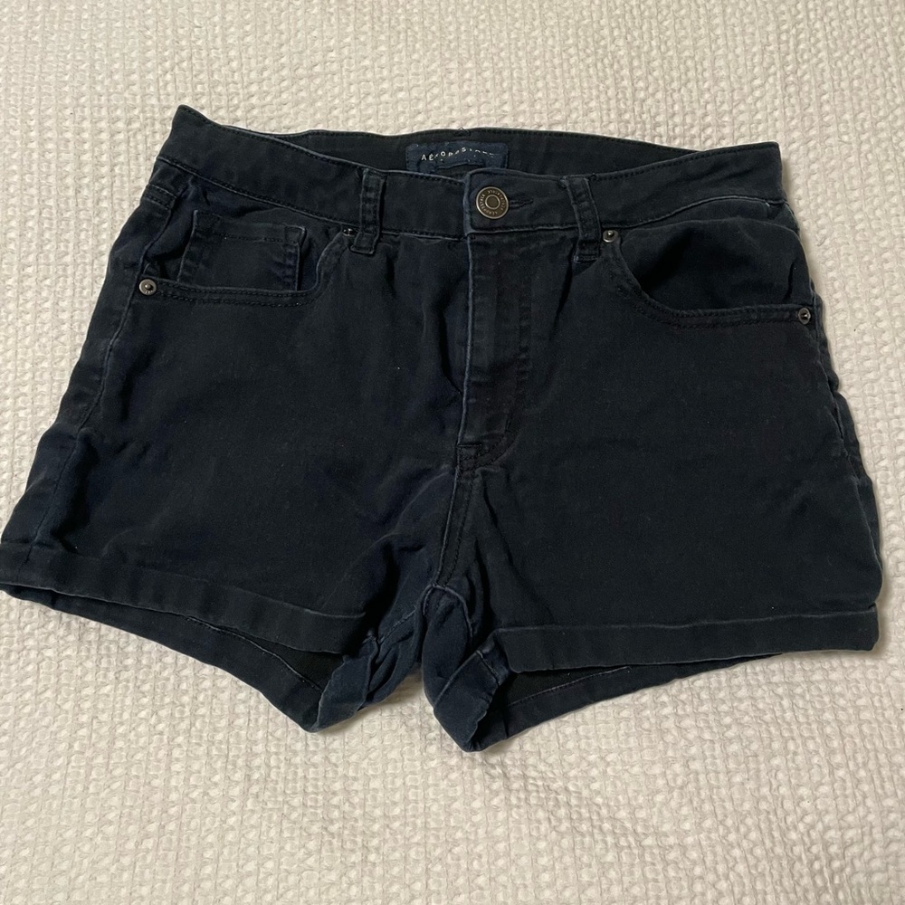 Aeropostale High Waisted Midi Black Shorts